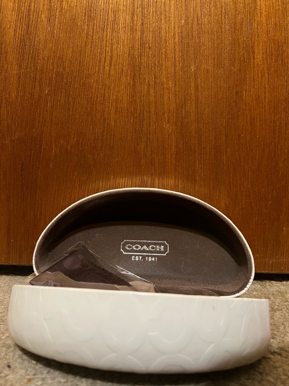 Coach Glasses Case - Picture 2 of 4